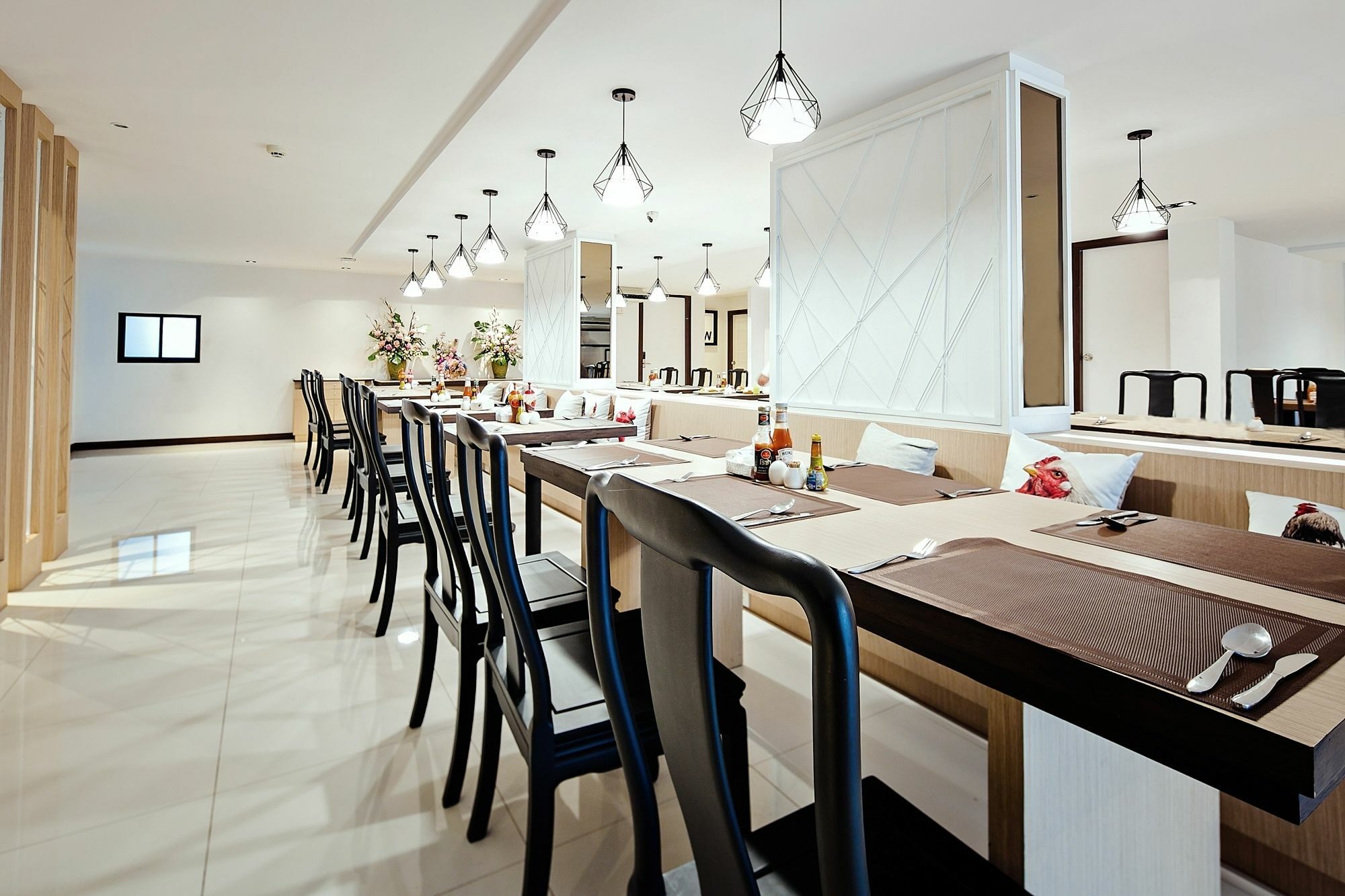 Three Sukhumvit Hotel - Sha Plus Certified Bangkok Exterior foto
